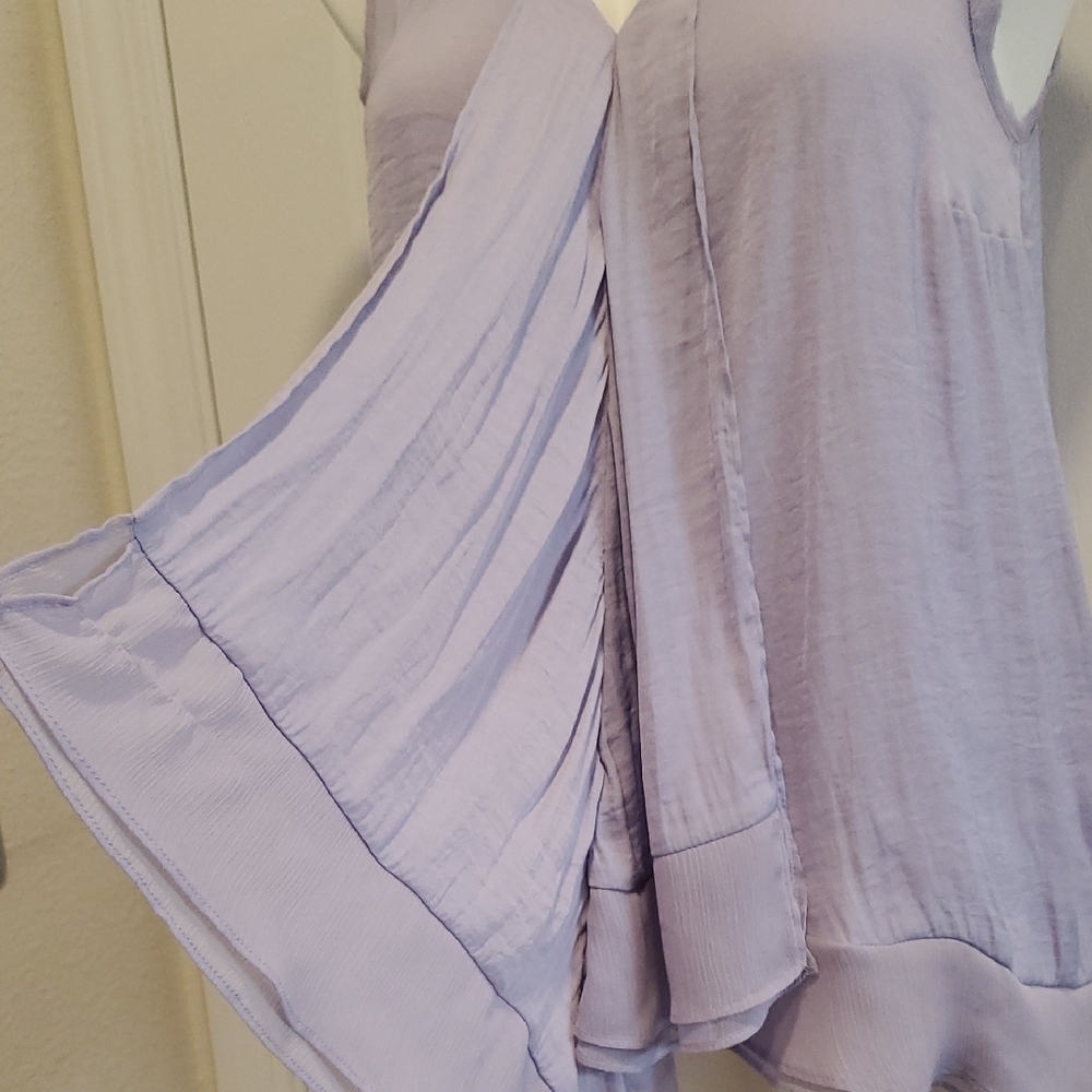Simply Vera Vera Wang Lavender Sleeveless V-Neck Ruffle-Trim Camisole - Picture 6 of 11